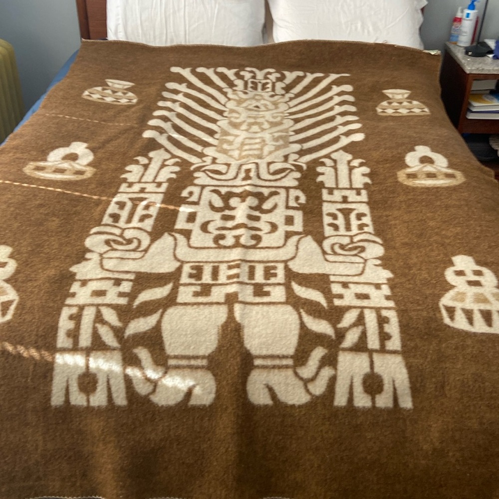 Vintage Peruvian Huancayex Alpaca tightly woven blanket